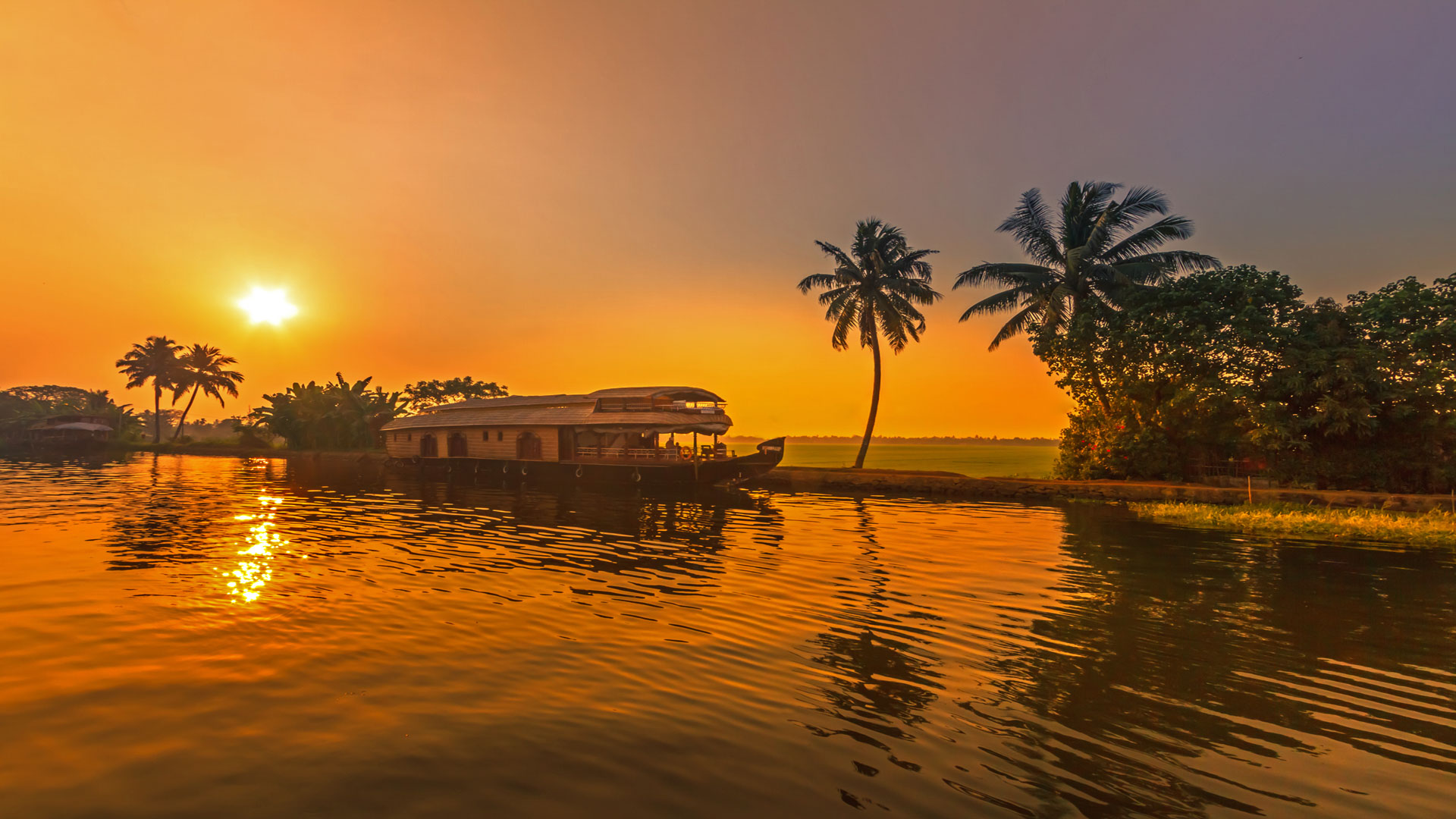 Explore Hill Stations
